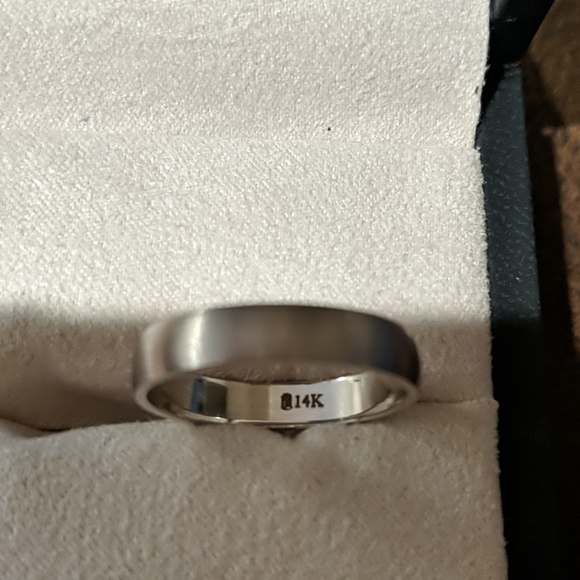 Men's ring - Picture 3 of 7